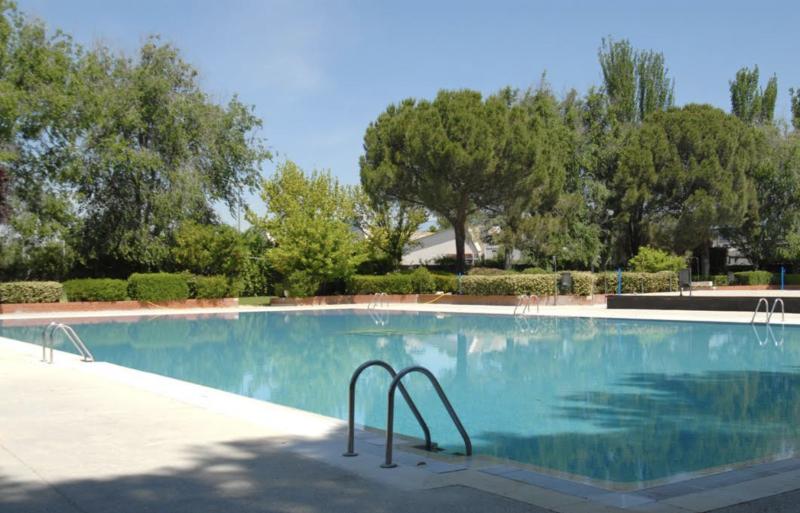 PISCINA DE VERANO 